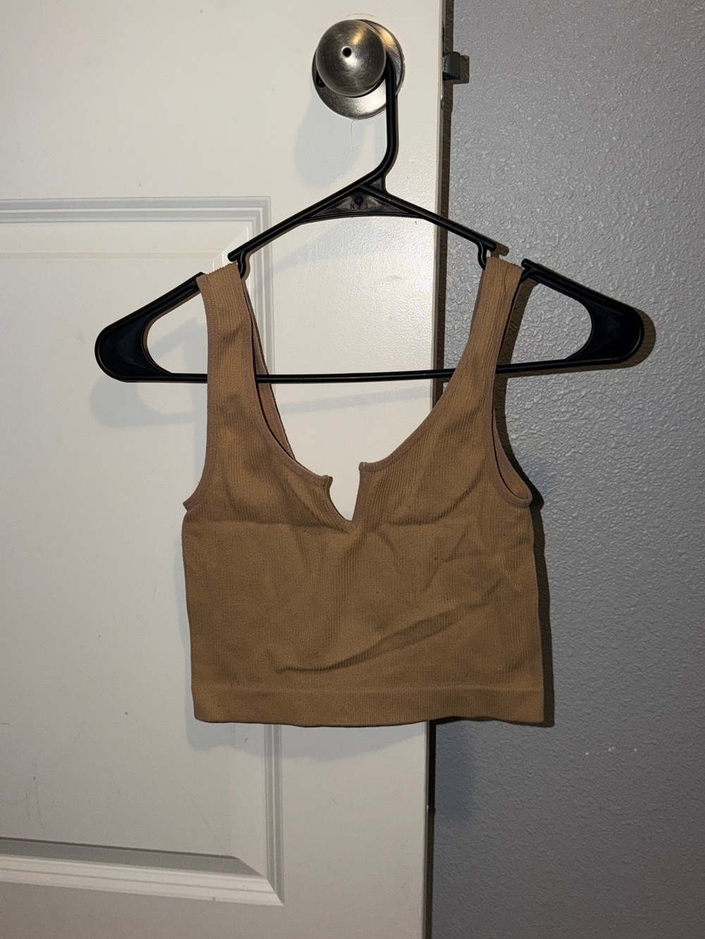 Ribbed V-Notch Crop Tank Top in Tan